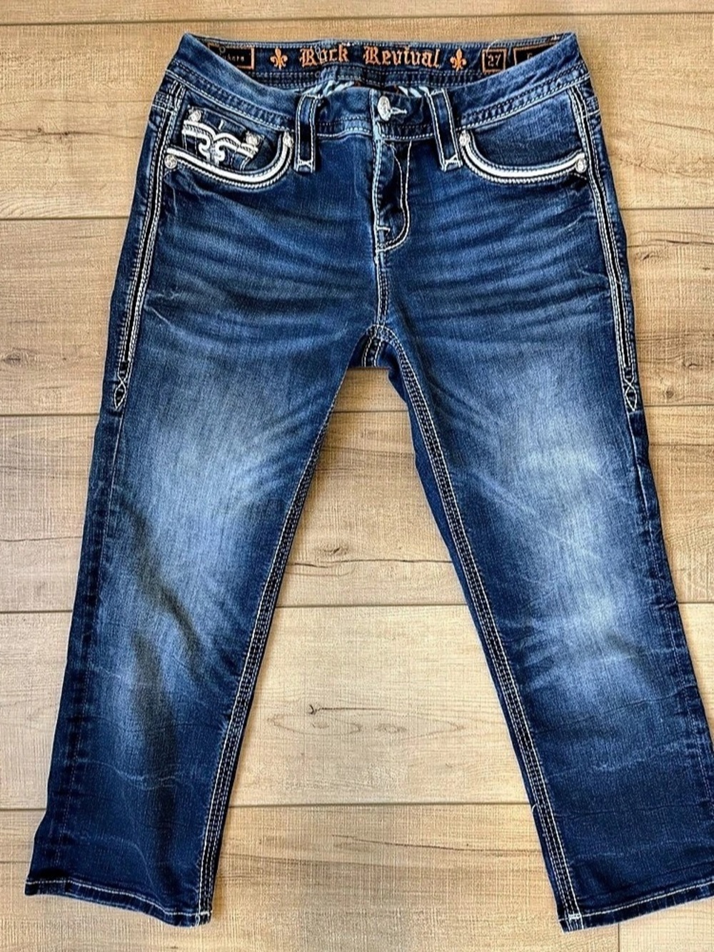 ROCK REVIVAL Easy Crop Jeans Women 27 Blue Sukara Embroidered Fleur-De-Lis